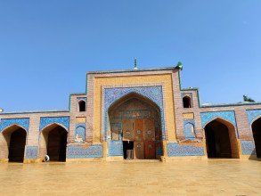 Makli graveyard & Shah jahan mosque